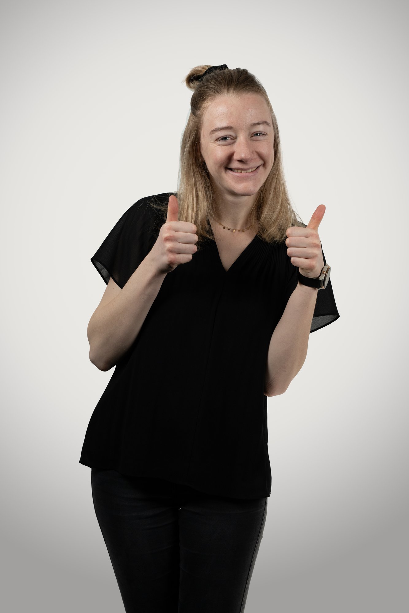 Vanessa_Herren_MS_Full